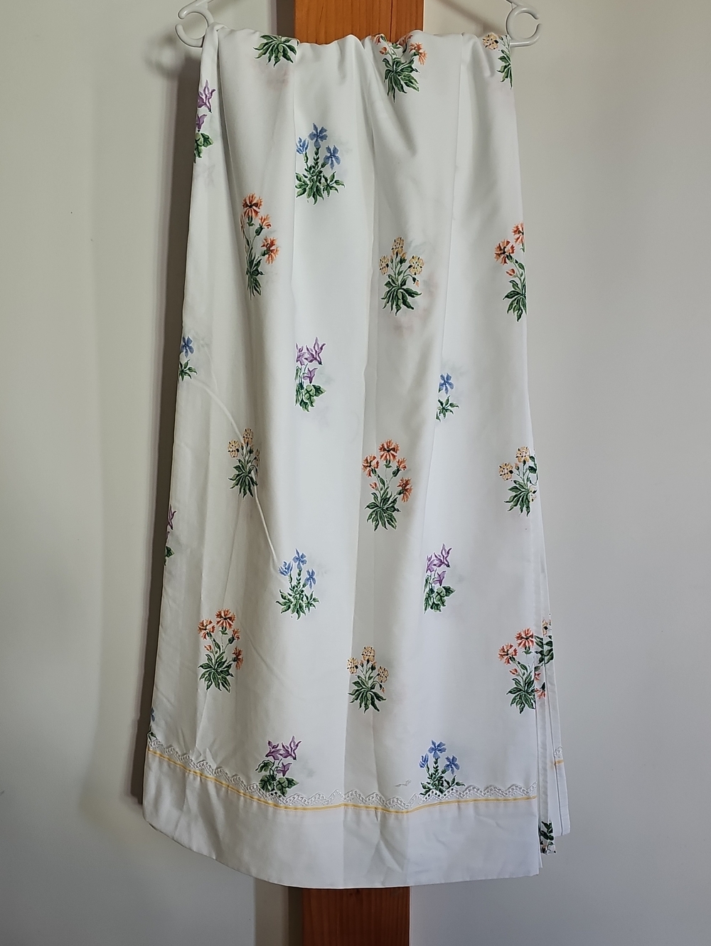 Martha Stewart Queen Flat Sheet - New Without Tags